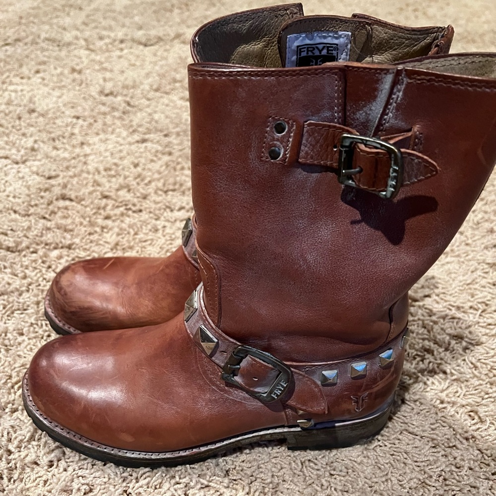 Frye rust brown Rogan Engineer Studded Boots 7.5 - Picture 5 of 10